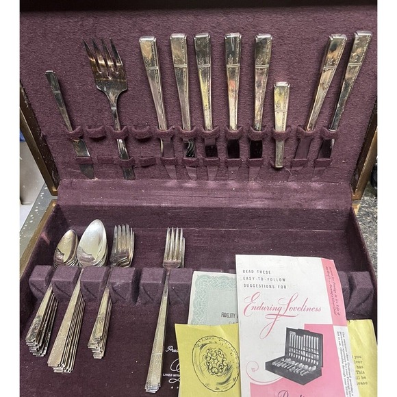 41 Pc Vintage Silverplate PRESTIGE 1938 "GRENOBLE" flatware set- With Box - Read - Picture 2 of 12